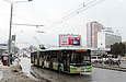 ЛАЗ-Е301D1 #3207 2-го маршрута на проспекте Ленина отправляется от остановки "Ст.м. "Ботанический сад"