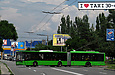 ЛАЗ-Е301D1 #3208 34-го маршрута выезжает на улицу Барабашова с конечной "Улица Героев труда"