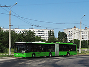 ЛАЗ-Е301D1 #3209 46-го маршрута на круговой развязке бульвара Грицевца и съезда с Окружной дороги