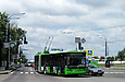 ЛАЗ-Е301D1 #3213 главного маршрута Евро-2012 на проспекте Гагарина поворачивает на улицу Аэрофлотскую