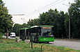 ЛАЗ-Е301D1 #3213 45-го маршрута на улице Роганской между остановкой "Улица Луи Пастера" и конечной станцией "Роганская"