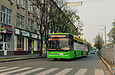 ЛАЗ-Е301D1 #3214 24-го маршрута на площади Защитников Украины перед поворотом на улицу Богдана Хмельницкого