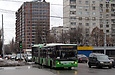 ЛАЗ-Е301D1 #3218 42-го маршрута на улице Валентиновской пересекает улицу Академика Павлова