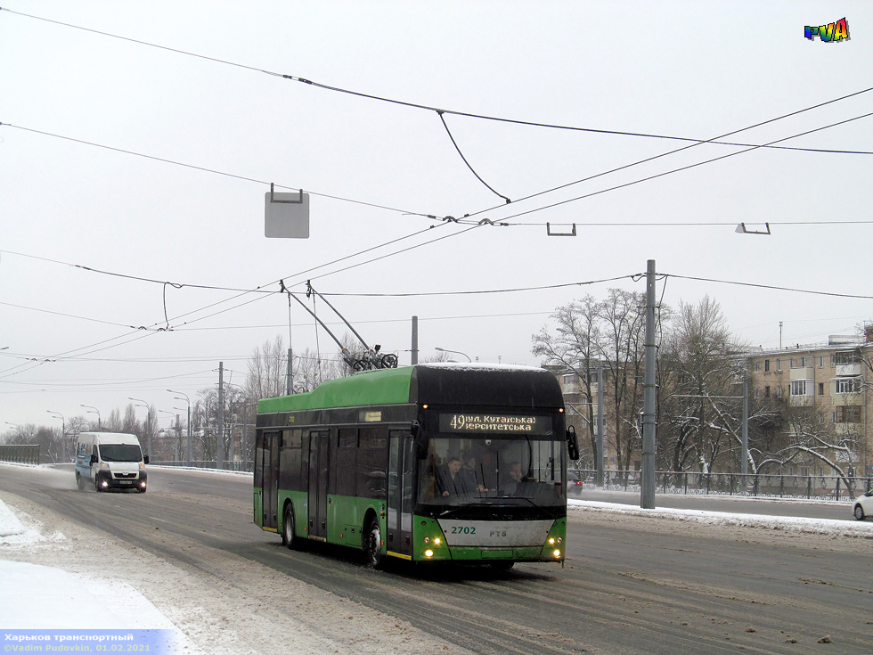 PTS-12 #2702 49-го маршрута на проспекте Гагарина в районе проспекта Героев Сталинграда