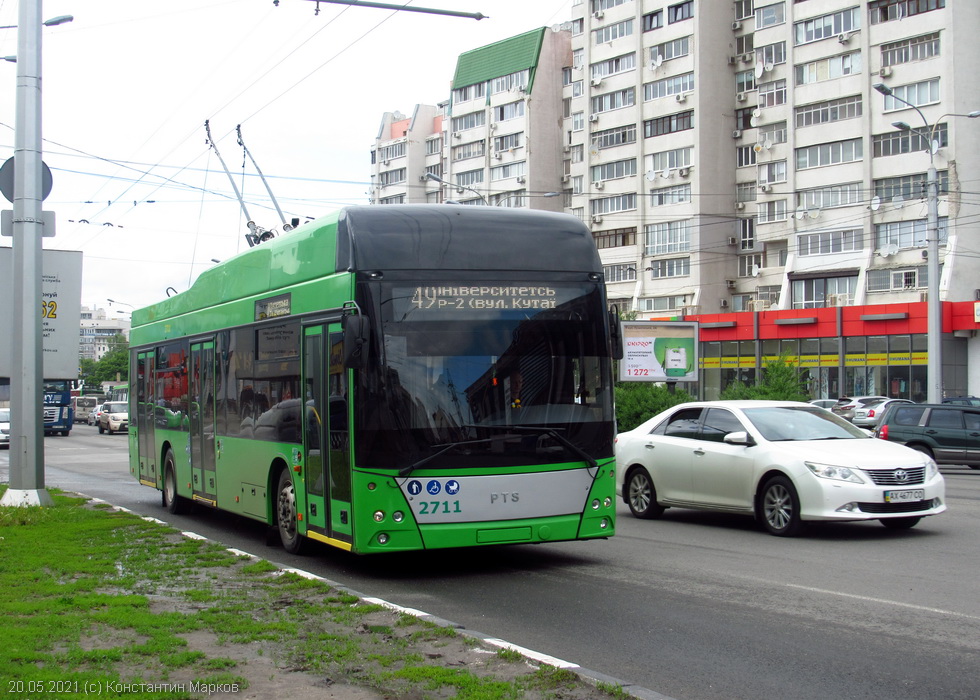 PTS 12 #2711 49-го маршрута на улице Вернадского на перекрестке с улицей Маломясницкой