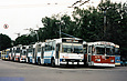 ROCAR-E217 #1002, ЗИУ-682 #679 и DAC-217E #122 в открытом парке Троллейбусного депо №1