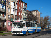 ROCAR-E217 #3016 на бульваре Богдана Хмельницкого за перекрестком с Московским проспектом