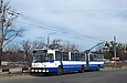 ROCAR-E217 #3017 24-го маршрута на улице Лосевской поднимается на Лосевский путепровод