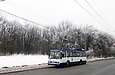 Škoda-14Tr18/6M #2401 18-го маршрута на улице Деревянко в районе остановки "Дубрава"