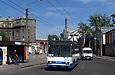 Škoda-14Tr18/6M #2410 5-го маршрута на улице Кузнечной прибывает на конечную "Улица Университетская"