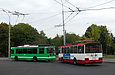 Škoda-14Tr17/6M #3104 и ЗИУ-682Г-016-02 #3309 13-го маршрута во время дневного перерыва на конечной "Парк "Зустріч"