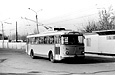 Skoda-9Tr16 #62 на Центральном рынке следует из троллейбусного депо №1 на 38-й маршрут