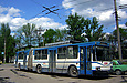 ЮМЗ-Т1 #1208 27-го маршрута во время дневного отстоя на конечной станции "Проспект Дзюбы"