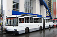 ЮМЗ-Т1 #2001 38-го маршрута во время дневного отстоя на конечной станции "Ст. метро  "23 Августа"