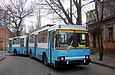 ЮМЗ-Т1 #2004 поворачивает в Лопатинский переулок с улицы Кузнечной