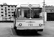 ЗИУ-5 #701 в открытом парке Троллейбусного депо №2