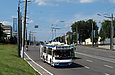 ЗИУ-682Г-016-02 #2304 18-го маршрута на проспекте Гагарина перед железнодорожным путепроводом