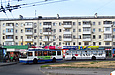 ЗИУ-682Г-016-02 #2307 и Škoda 14Tr18/6M #2407 35-го маршрута на РК "Улица Одесская"
