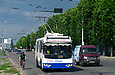 ЗИУ-682Г-016-02 #2319 1-го маршрута на проспекте Маршала Жукова перед перекрестком с улицей Танкопия