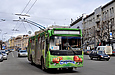 ЗИУ-682Г-016-02 #2322 11-го маршрута на площади Конституции проезжает перекресток с Московским проспектом