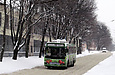 ЗИУ-682Г-016-02 #2322 3-го маршрута на улице Ньютона в районе Забайкальского переулка