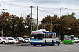 ЗИУ-682Г-016-02 #2325 19-го маршрута на Московском проспекте в районе Коммунального путепровода