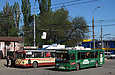 ЗИУ-682 #862 11-го маршрута и ЗИУ-682Г-016-02 #2331 27-го маршрута на конечной станции "Проспект Дзюбы"