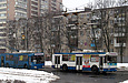 ЗИУ-682Г-016-02 #2332 35-го маршрута и #2324 3-го маршрута на проспекте Героев Сталинграда возле улицы Троллейбусной