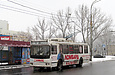 ЗИУ-682Г-016-02 #2342 35-го маршрута подъезжает к остановке "Салтовское шоссе"