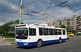ЗИУ-682Г-016-02 #2345 35-го маршрута поворачивает на проспект Героев Сталинграда с проспекта 50-летия СССР