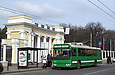 ЗИУ-682Г-016-02 #3304 2-го маршрута на улице Сумской возле главного входа в парк им. Горького