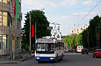 ЗИУ-682Г-016-02 #3305 2-го маршрута на проспекте Ленина в районе станции метро "23-го Августа"