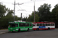 ЗИУ-682Г-016-02 #3309 и Škoda-14Tr17/6M #3104 13-го маршрута во время дневного перерыва на конечной "Парк "Зустріч"