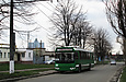 ЗИУ-682Г-016-02 #3320 36-го маршрута на улице Ощепкова недалеко от улицы Танкопия