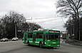 ЗИУ-682Г-016-02 #3321 13-го маршрута поворачивает с Московского проспекта на улицу Броненосца "Потемкин"