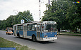ЗИУ-682 #206 16-го маршрута на проспекте Ленина напротив Института низких температур