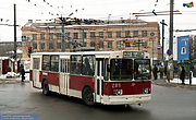 ЗИУ-682 #209 маршрута 16-А поворачивает с проспекта Ленина на улицу 23-го Августа