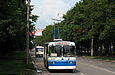 ЗИУ-682 #319 42-го маршрута на улице Гвардейцев Широнинцев подъезжает к перекрестку с улицей Блюхера