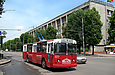 ЗИУ-682 #377 18-го маршрута на проспекте Ленина пересекает улицу Тобольскую