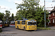 ЗИУ-682 #492 37-го маршрута, #281 32-го маршрута и #350 на конечной станции "Универмаг "Харьков"