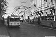 ЗИУ-682 #511 2-го маршрута на улице Сумской подъезжает к остановке "Радиотехникум"