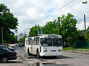 ЗИУ-682 #740 63-го маршрута на улице Южнопроектной отправился от остановки "Улица Эстакадная"