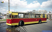 ЗИУ-682 #831 5-го маршрута на проспекте Гагарина разворачивается на временной конечной возле улицы Кирова