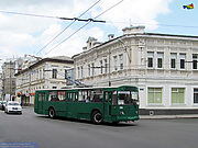 ЗИУ-682Г-016(012) #888 поворачивает с улицы Кооперативной в переулок Короленко