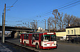ЗИУ-682Г-016(012) #889 6-го маршрута на проспекте Гагарина возле железнодорожного путепровода