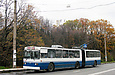 ЗИУ-683Б00 #3102 2-го маршрута на Белгородском шоссе перед отправлением с остановки "Лесопарк"